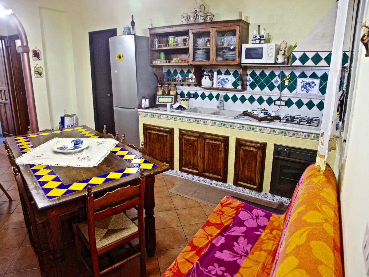 Villa Torre Roccella Campofelice Di Roccella Buitenkant foto